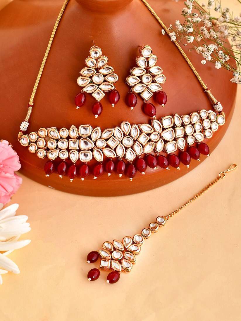 Buy Voylla Gold Plated Kundan Studded Beaded Jewellery Set Jewellery Set for Women 24722744 Myntra