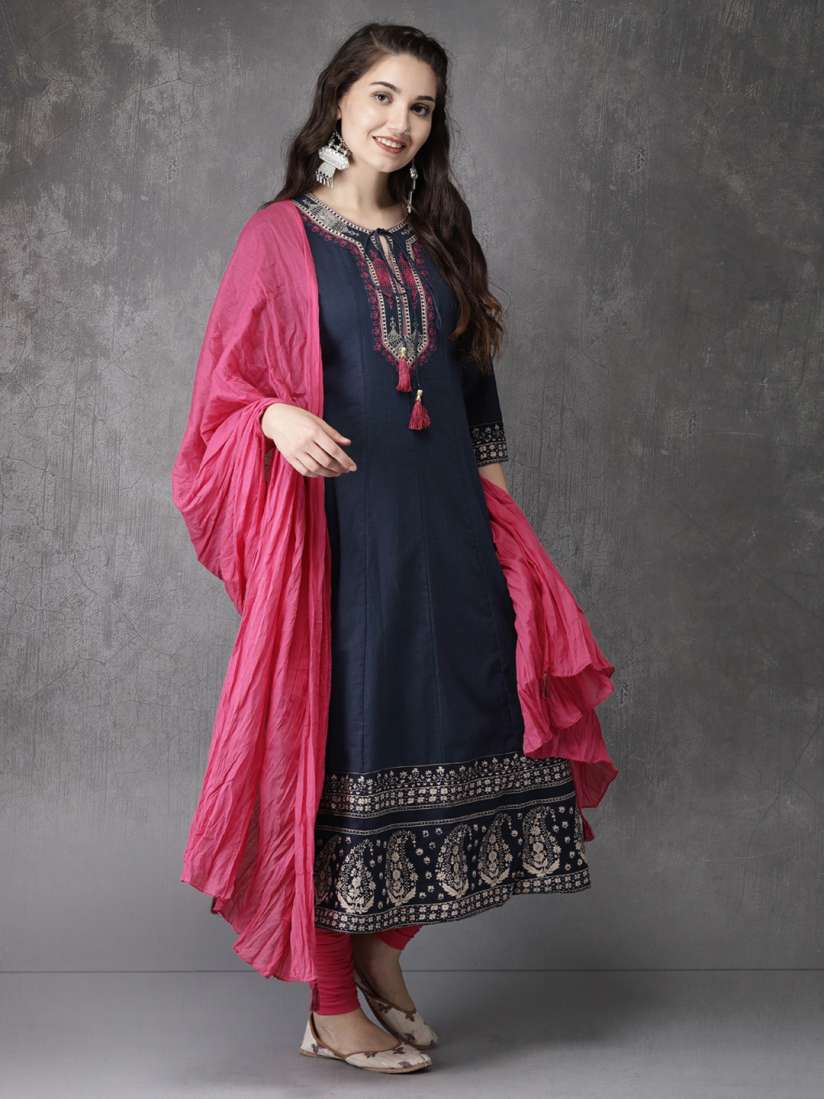Myntra churidar set sales