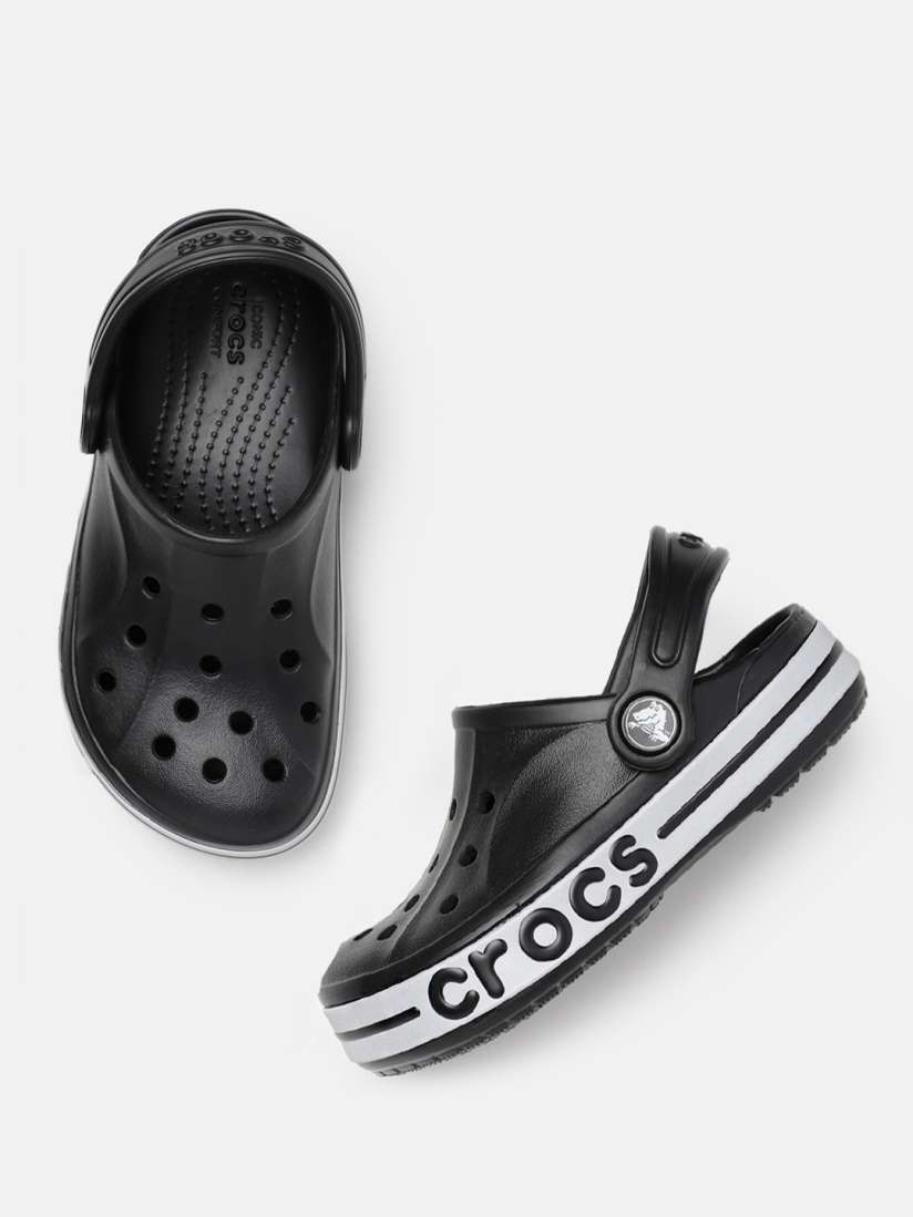 Crocs myntra hotsell
