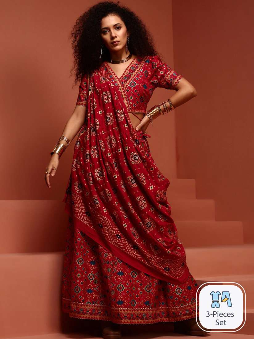 Buy IMARA Kalidar Printed Ready to Wear Lehenga Blouse With Dupatta Lehenga Choli for Women 24764340 Myntra