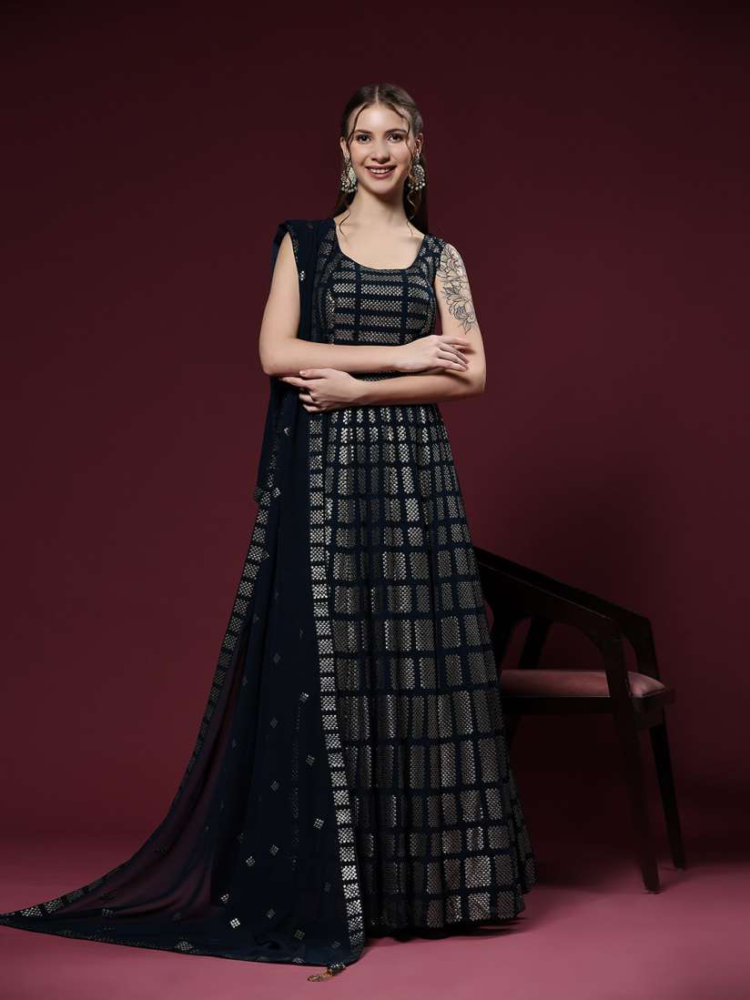 Myntra gown with dupatta deals