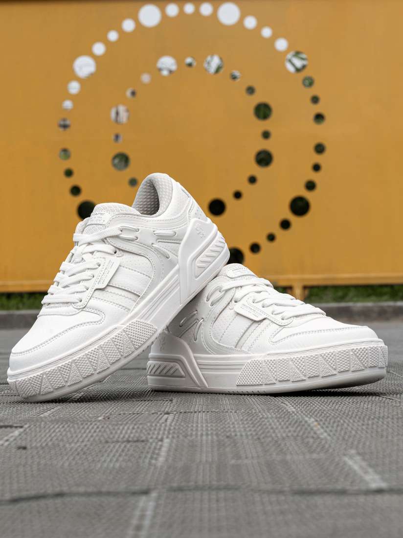 Myntra white sneakers womens deals