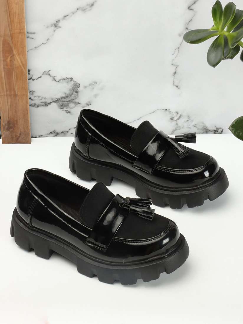 Tassel loafers myntra sales