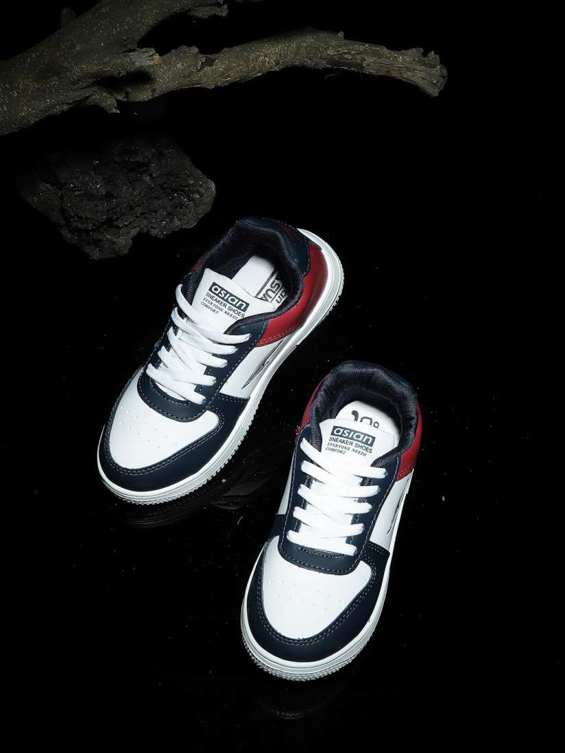 Shoes for boys myntra on sale