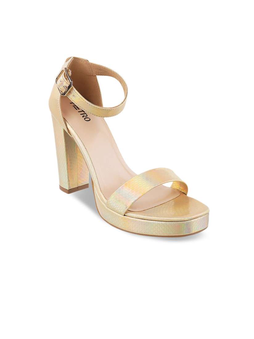 Metro platform heels new arrivals