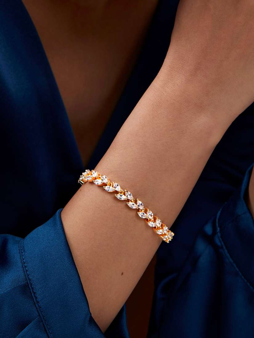 Myntra bracelet store