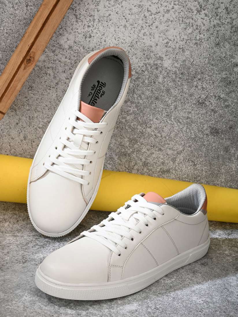 Lightweight casual sneakers new arrivals
