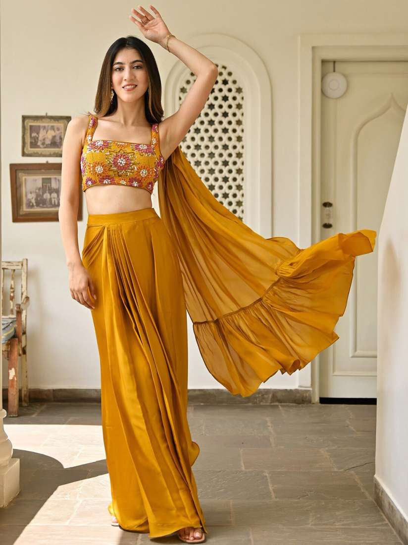 Crop top with long skirt myntra 2025