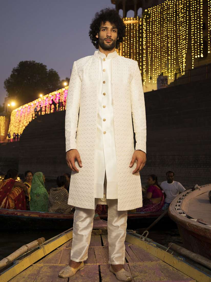 Buy VASTRAMAY Sequinned Embroidered Sherwani Set Sherwani for Men 25089632 Myntra