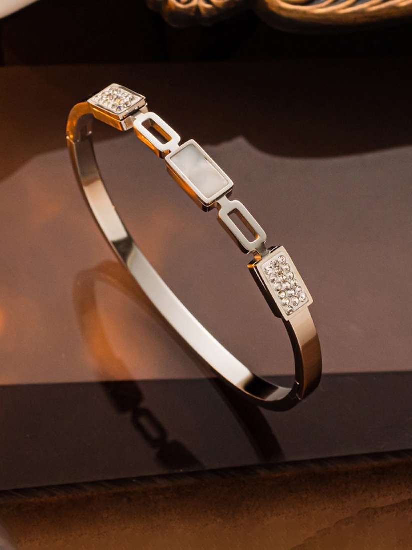 Myntra jewellery bracelet hot sale