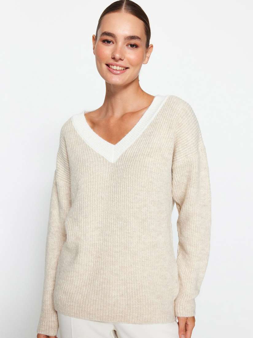 Buy Trendyol V Neck Pullover Sweater Sweaters for Women 25136568 Myntra