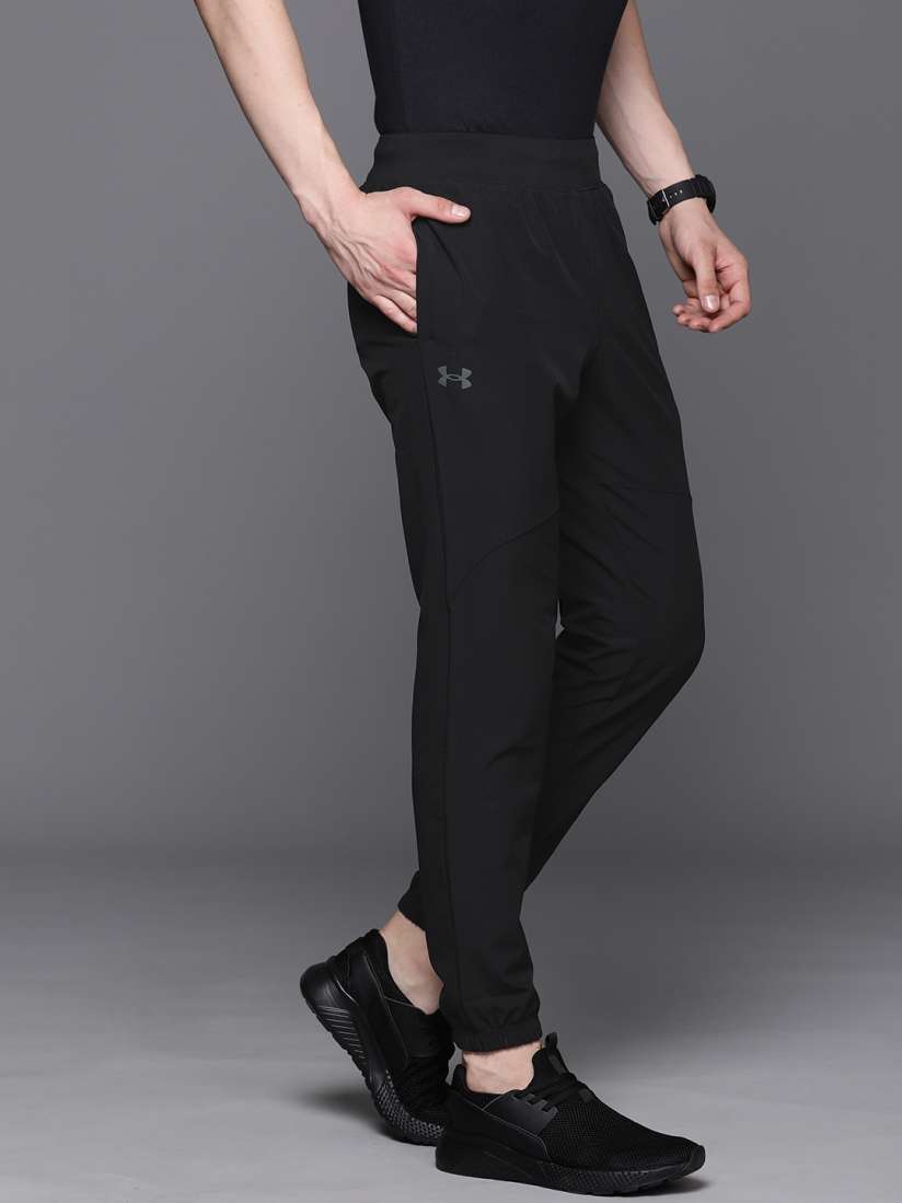 Under armour slim joggers discount