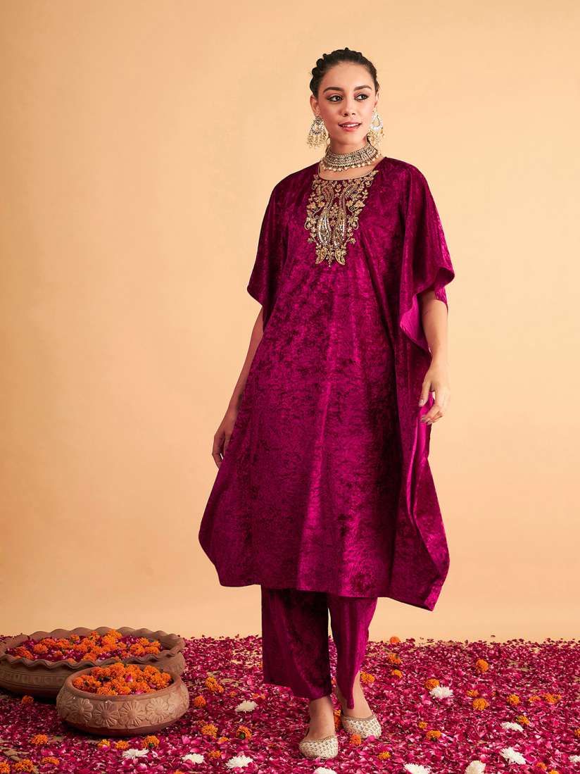 Buy Shae by SASSAFRAS Embroidered Round Neck Kaftan Velvet Kurta Kurtas for Women 25207886 Myntra