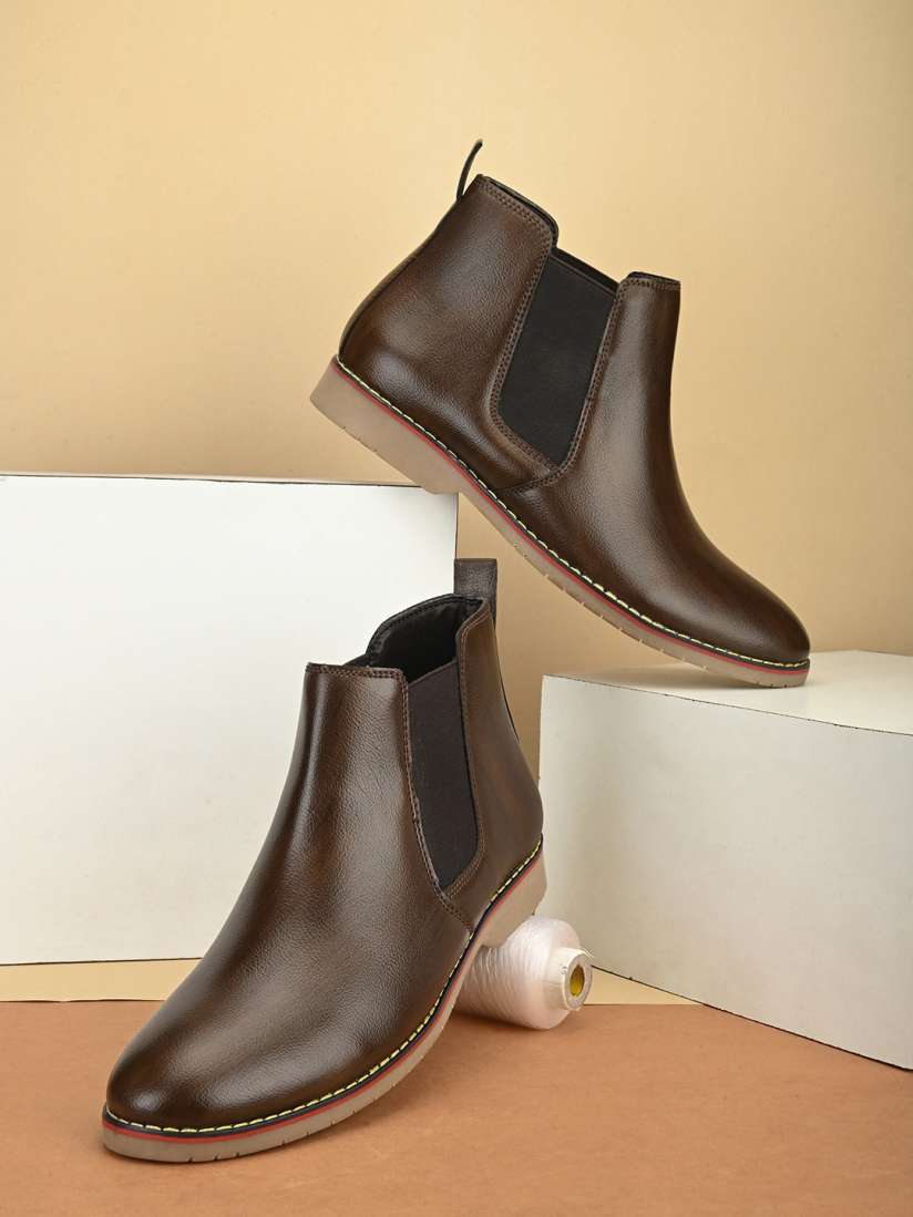 Chelsea boots myntra sales