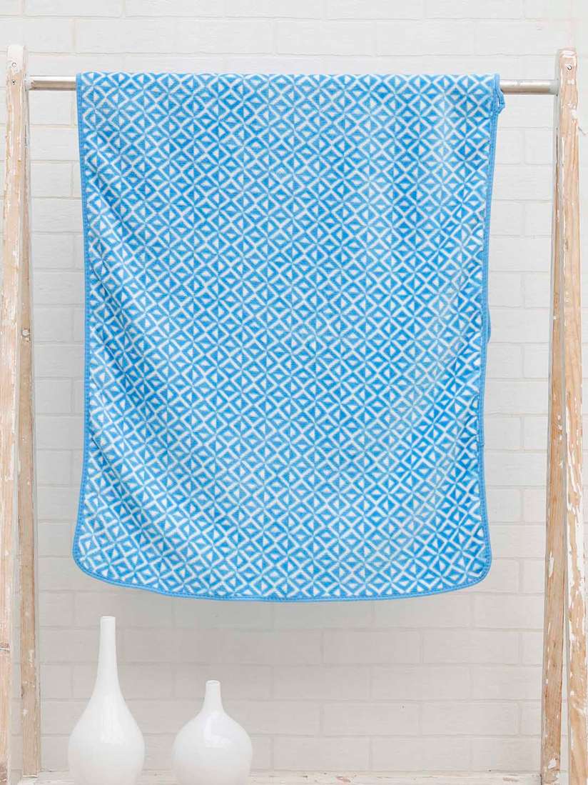 Geo Print Towels Fusion Hexagon Geo Jacquard Print Towel Range By