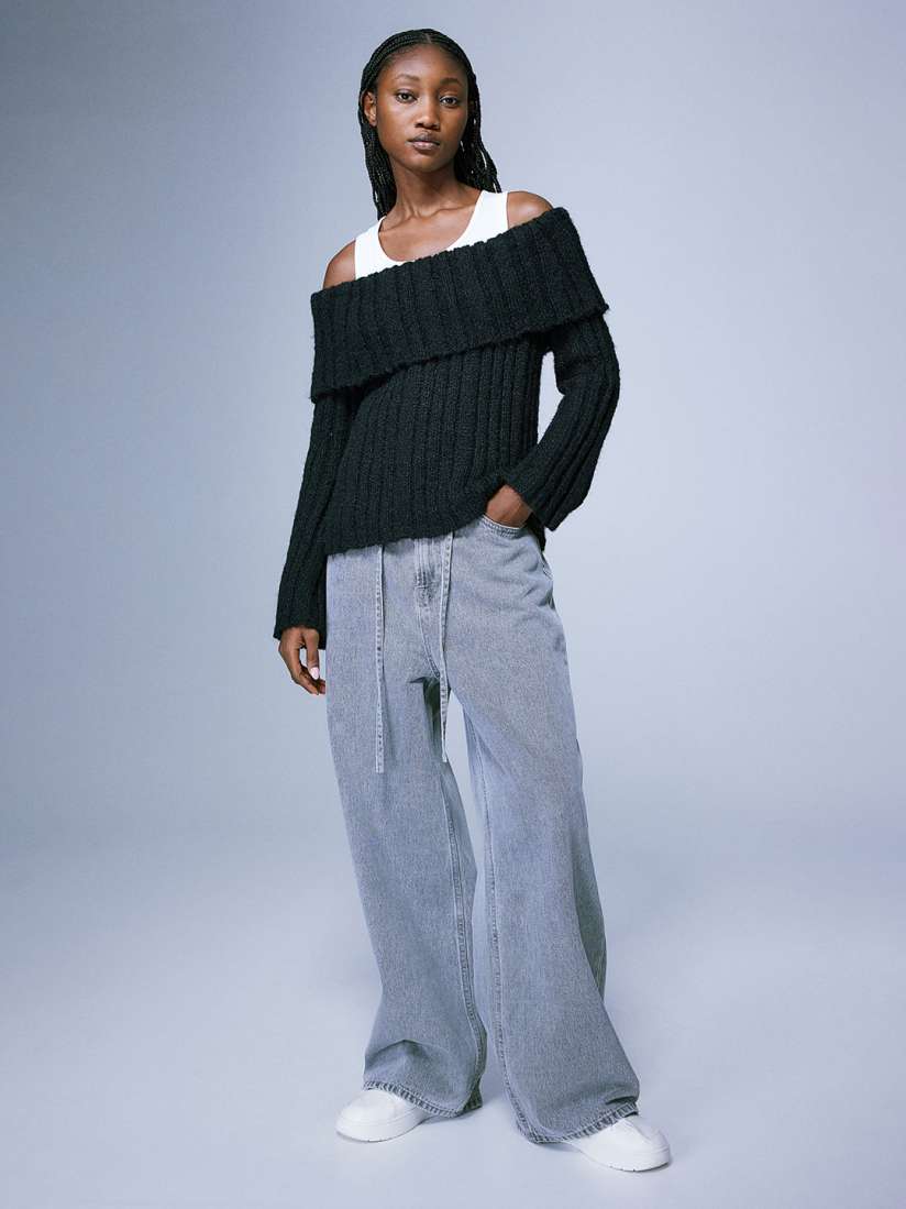 Jumper pants with off shoulder sale