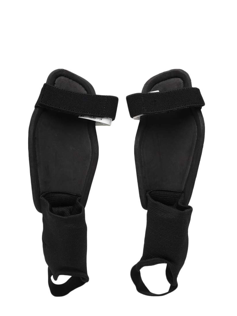 Nike shin guards myntra sales