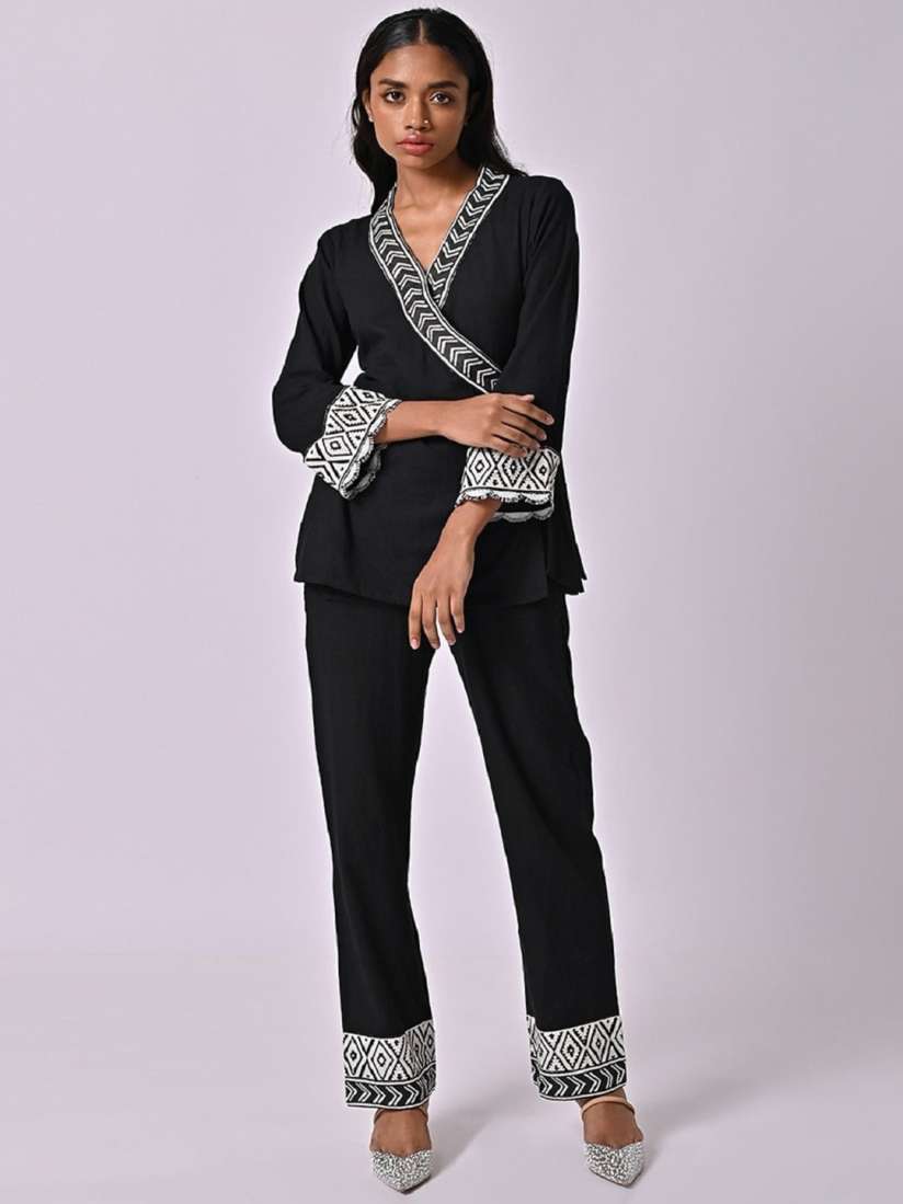 Buy MISSY Women Relaxed Straight Leg High Rise Cotton Trouser Trousers for Women 25328310 Myntra