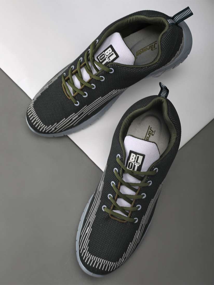 Mens shoes with cushioned soles deals