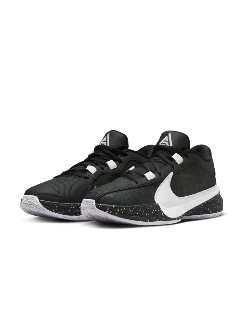 Nike shoes men myntra deals