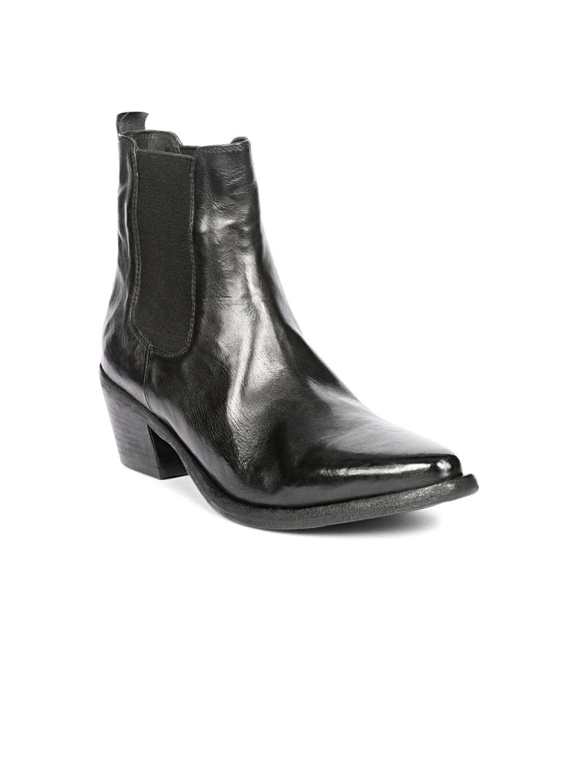 Buy Saint G Women Mid Top Pointed Toe Leather Block Heel Chelsea Boots Boots for Women 25520422 Myntra