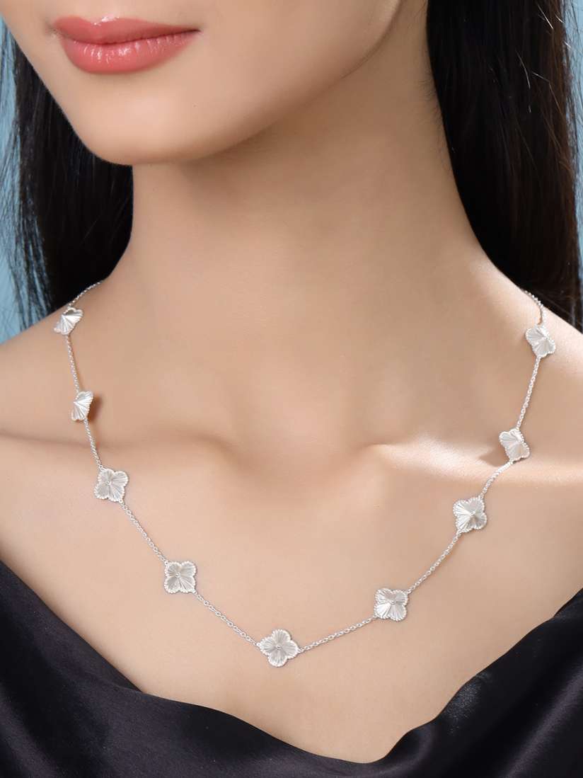Myntra silver necklace new arrivals