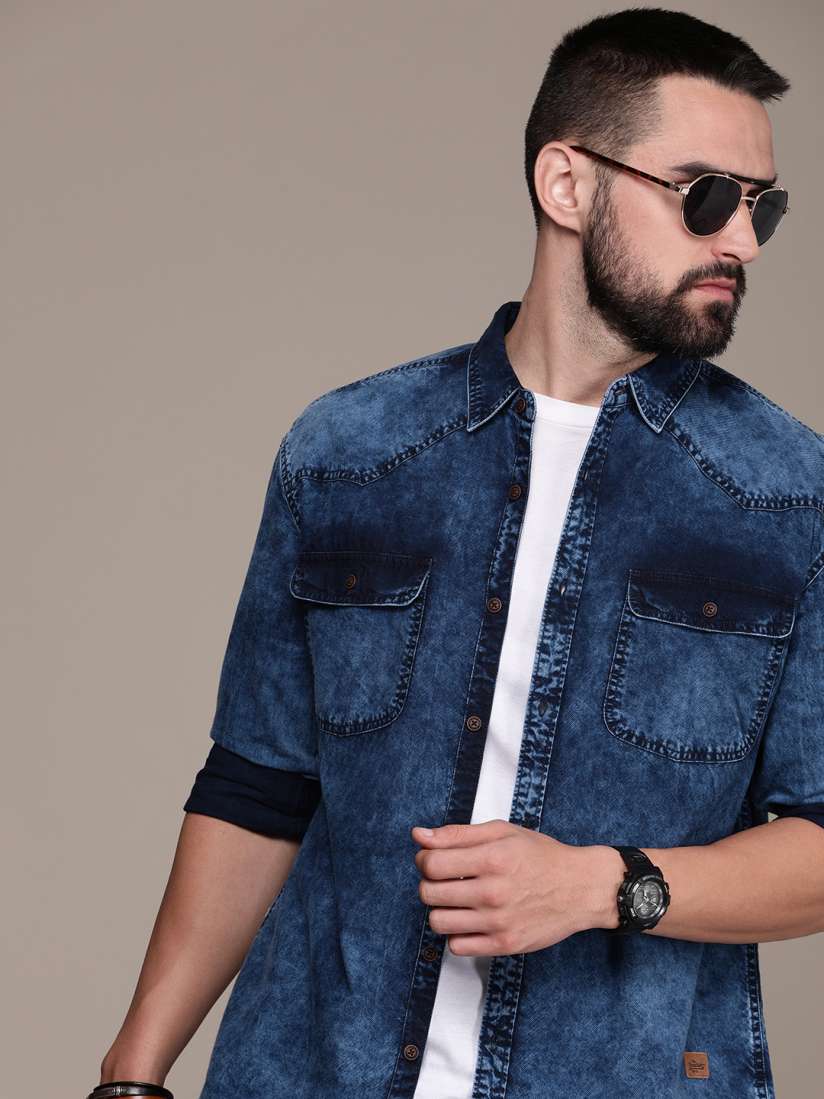 Men's casual shirt with jeans hotsell