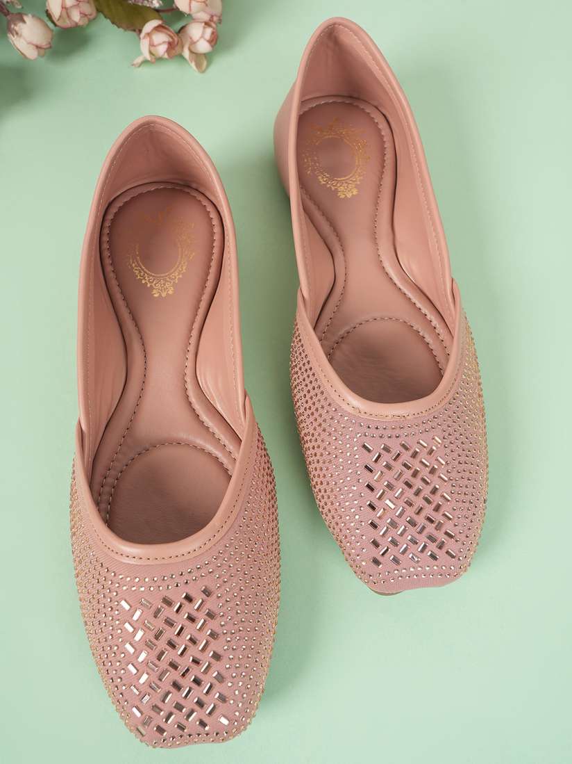 Buy Style Shoes Ethnic Embellished Square Toe Mojaris Flats for Women 25555070 Myntra