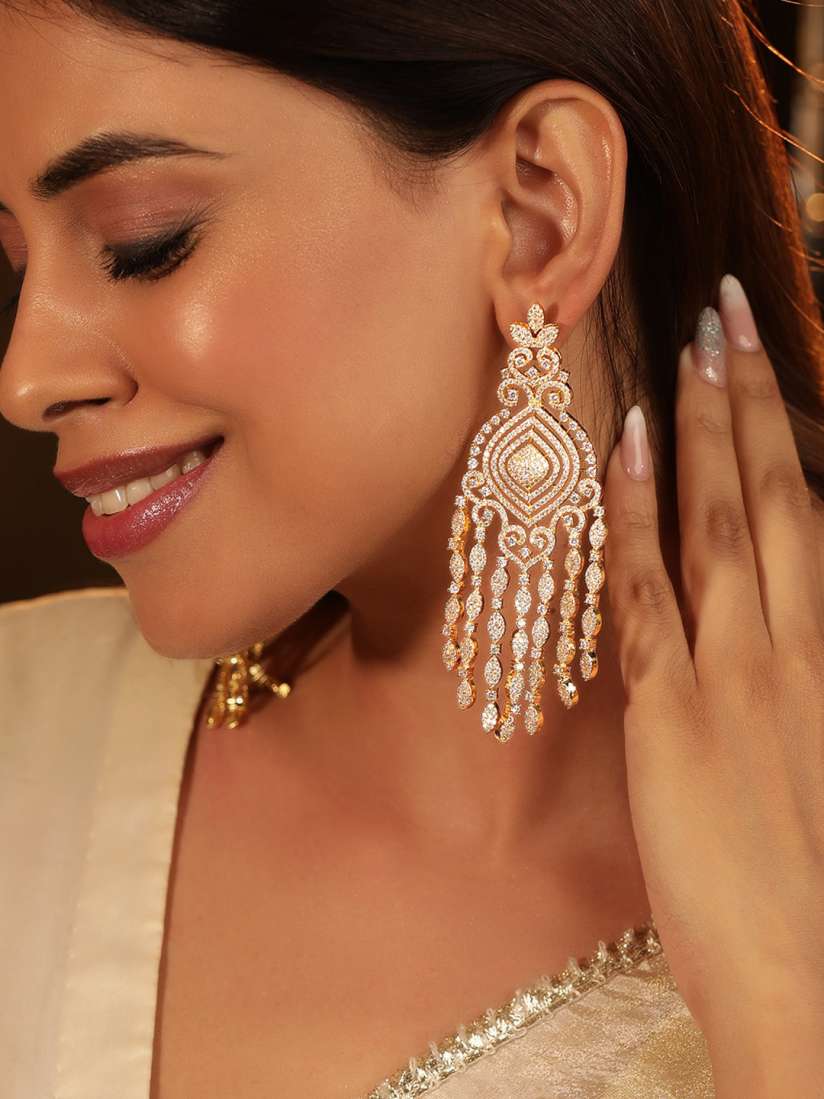 Myntra gold earrings hot sale