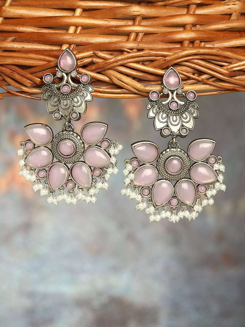 Myntra earing sales
