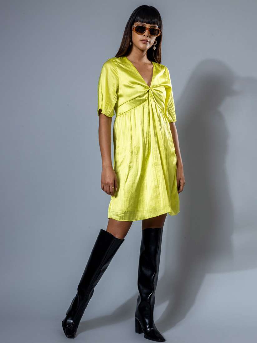 Yellow pleated dress h&m discount