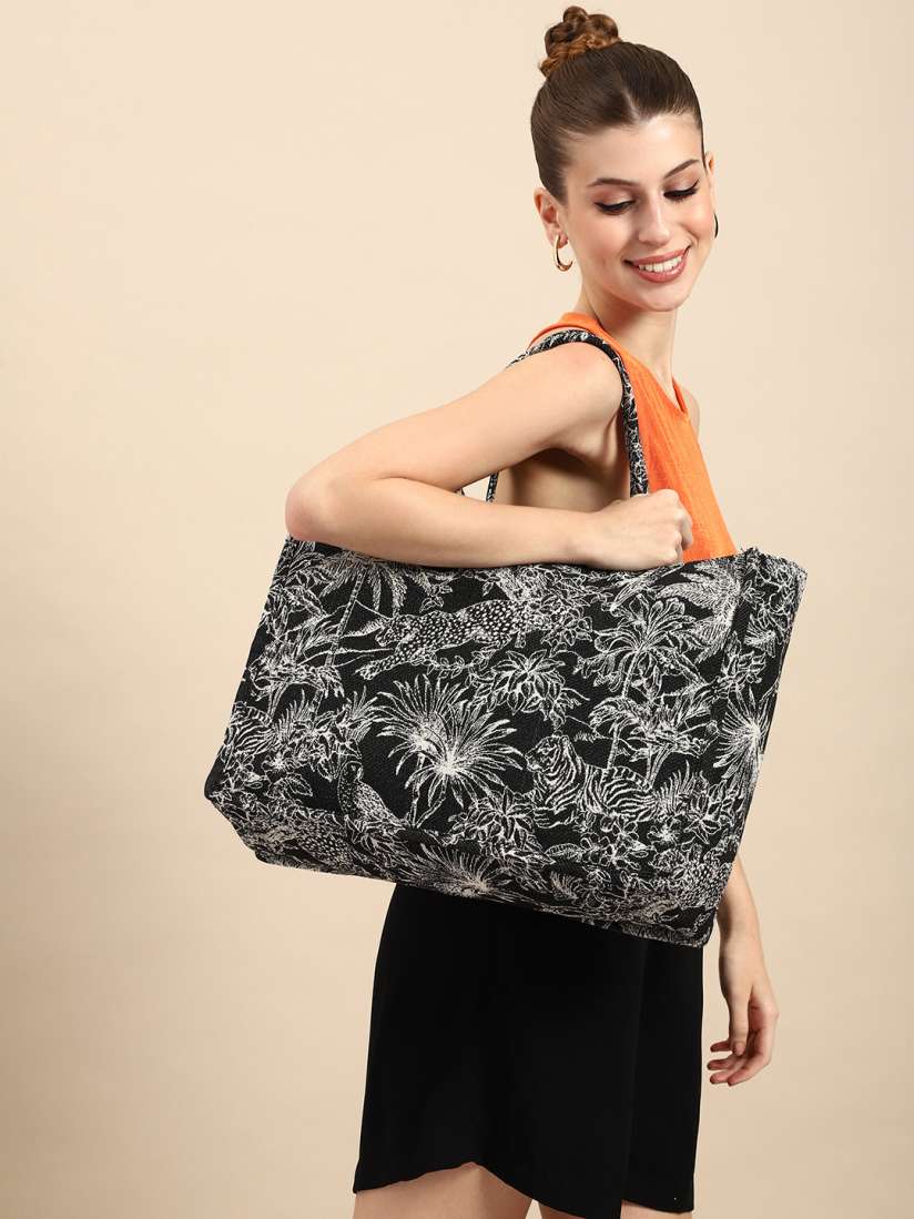 Dressberry tote bags online