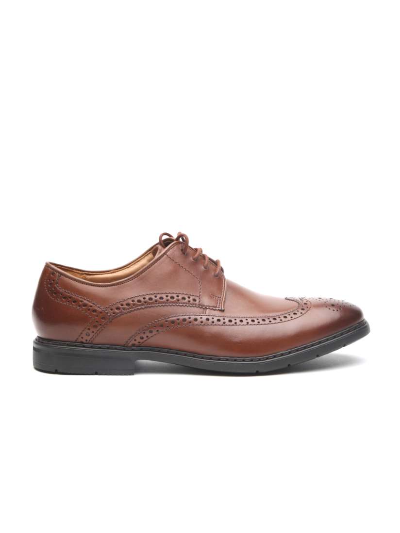 Buy Clarks Men Tan Brown Leather Formal Banbury Limit British Derbys Formal Shoes for Men 2580914 Myntra
