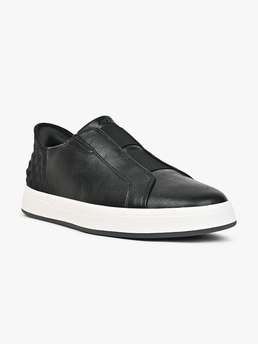 Ucb shoes myntra top