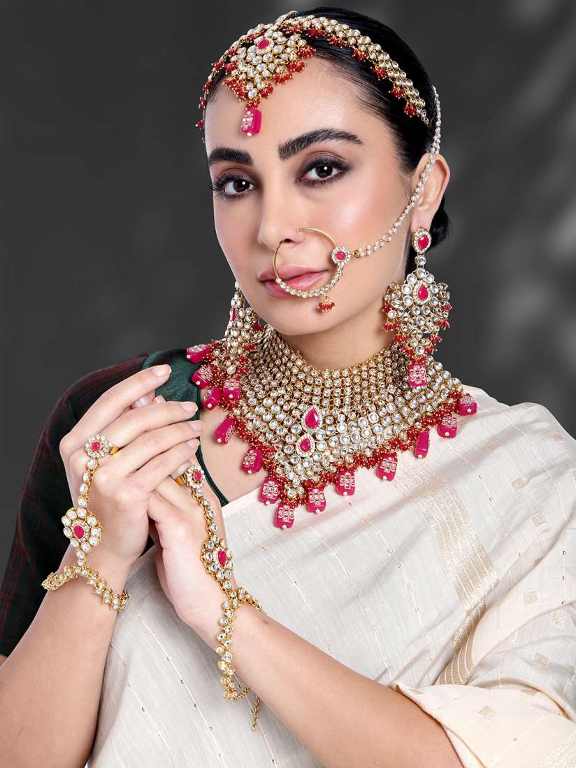 Buy Peora Gold Plated Kundan Studded Bridal Jewellery Set Jewellery Set for Women 25822072 Myntra