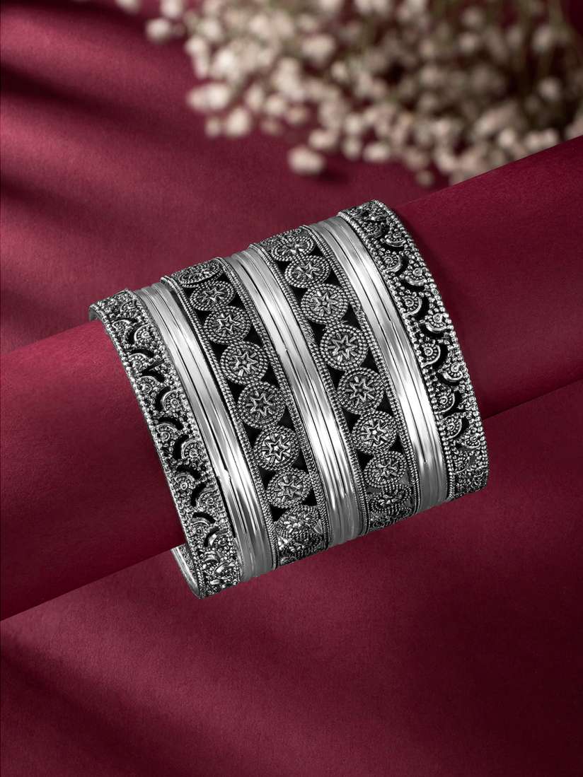 Myntra bangles clearance