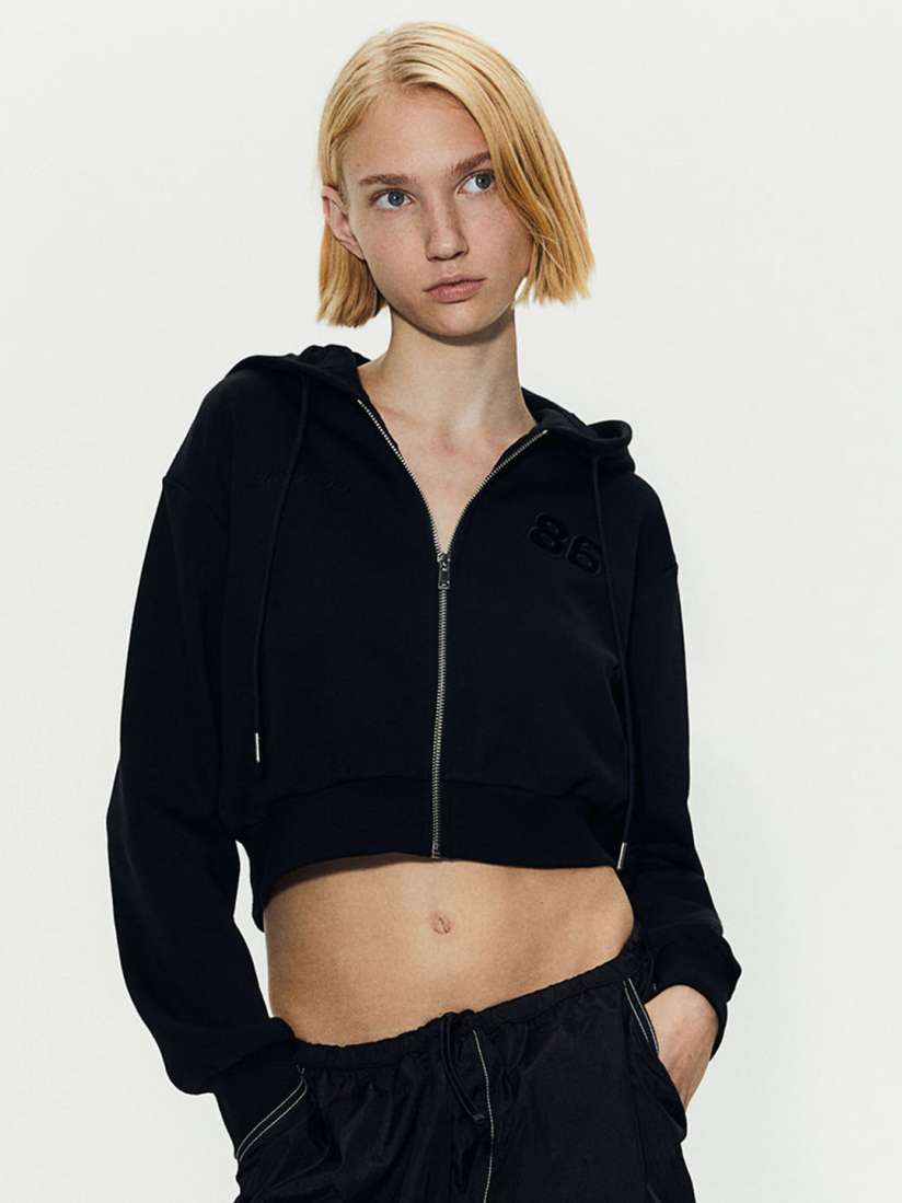 Crop hoodie myntra sales