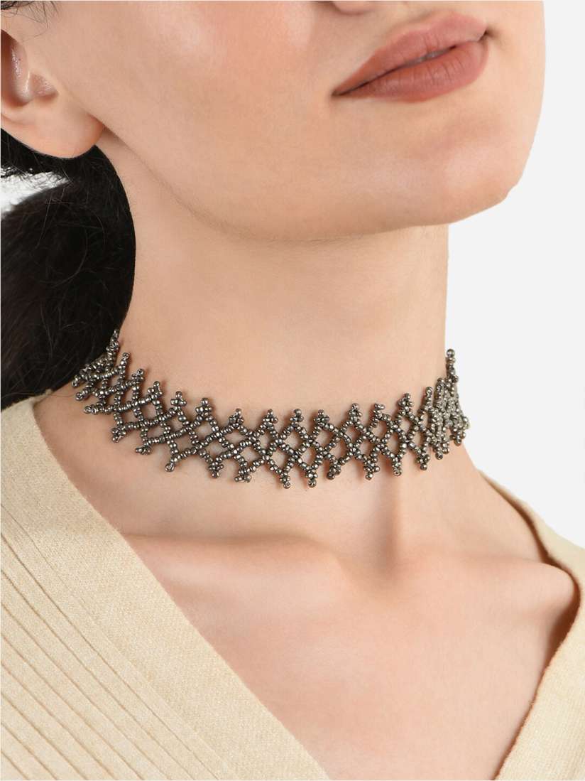 Choker myntra online