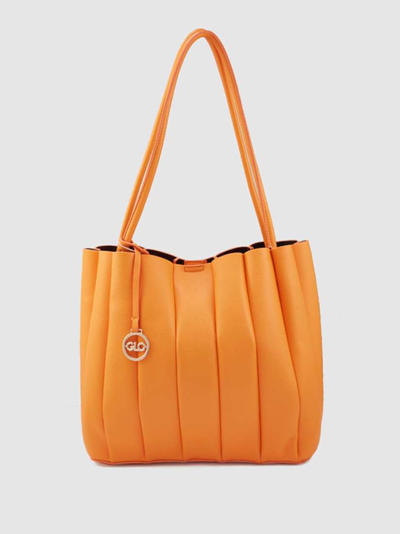 Globus handbags shop