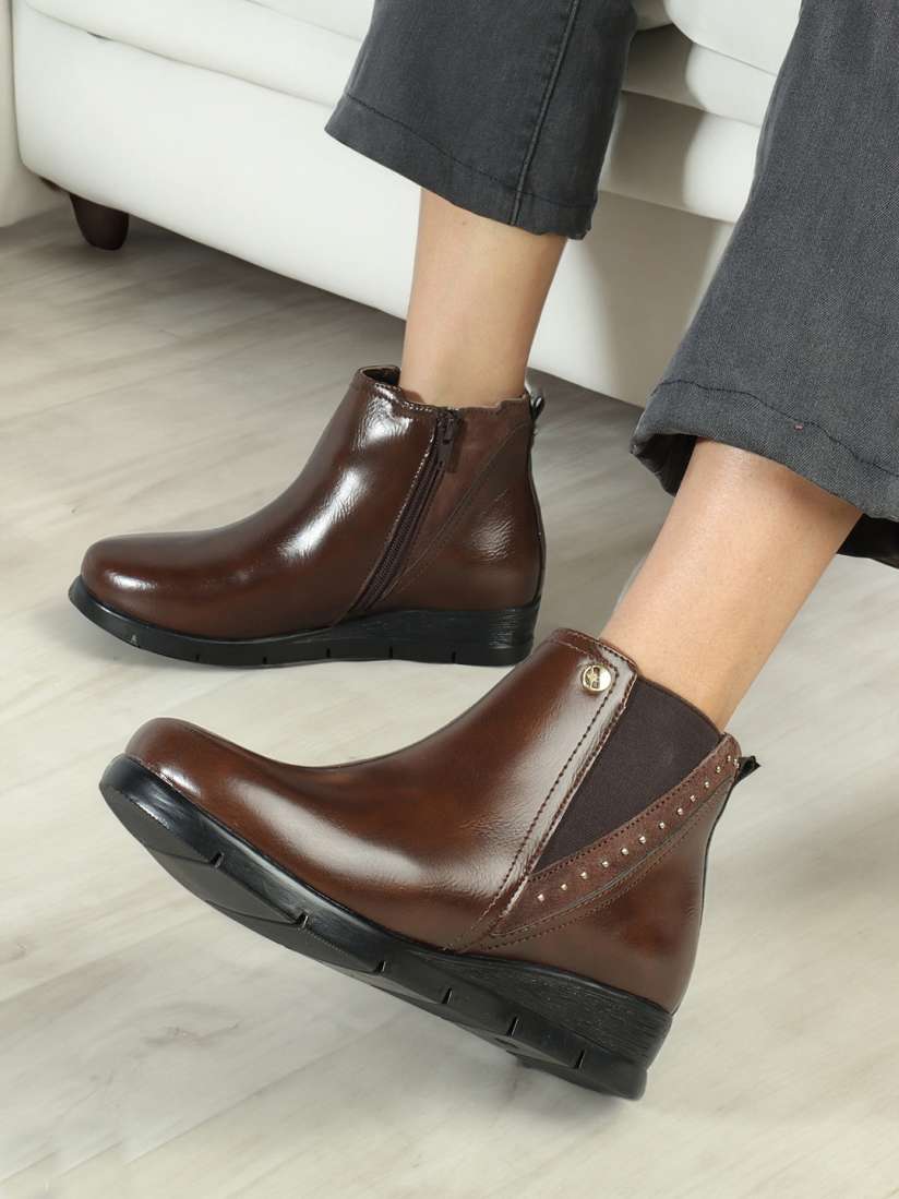 Ladies studded chelsea boots store
