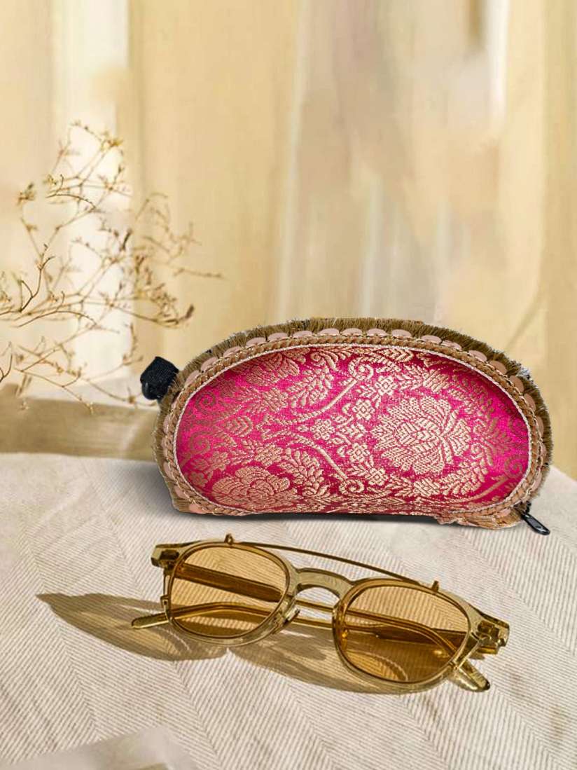 Buy ARTFLYCK Embellished Sunglasses Case Sunglasses Case for Unisex 25958774 Myntra