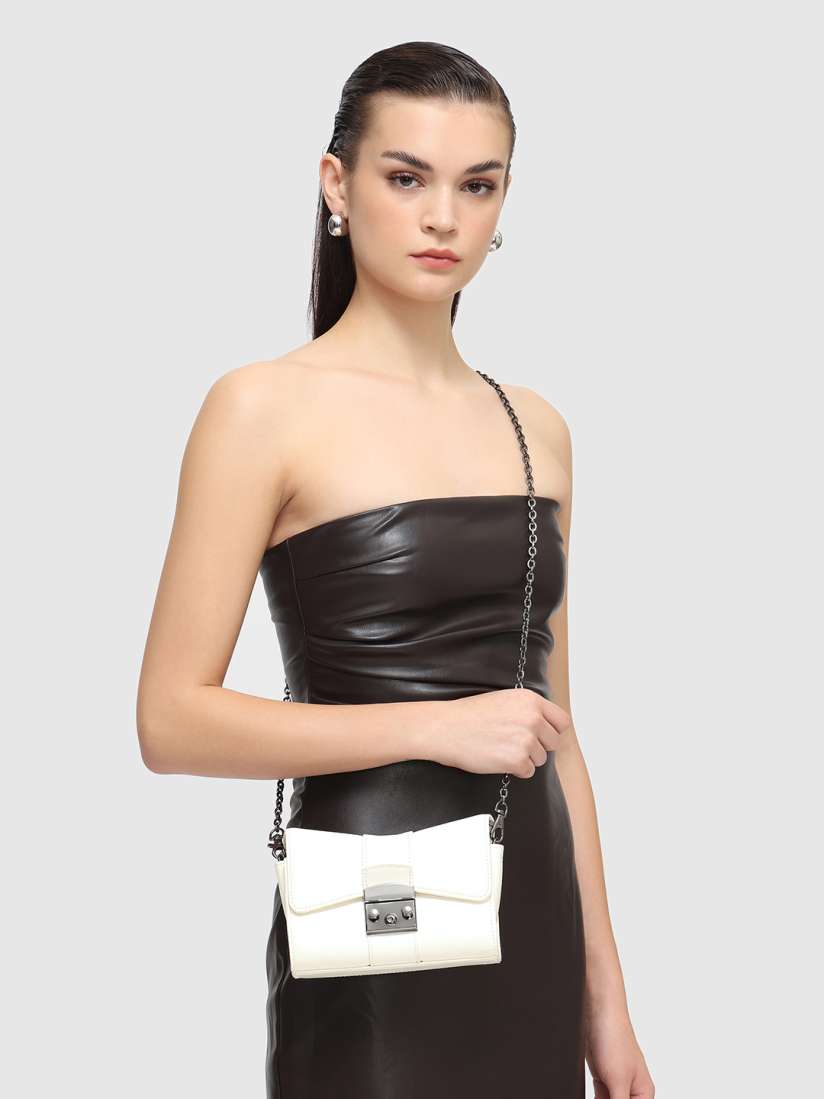 Buy MIRAGGIO Structured Sling Bag Handbags for Women 25962486 Myntra