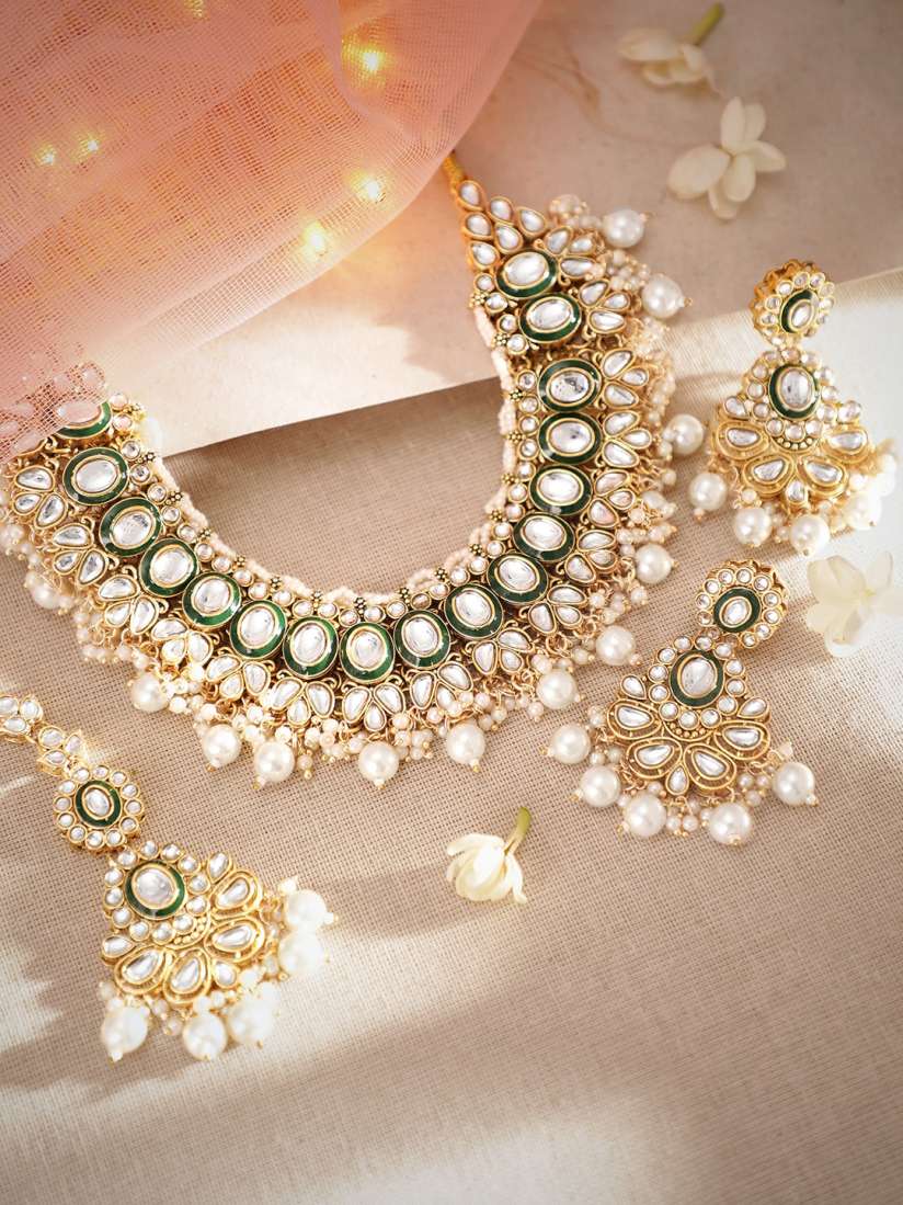 Buy Rubans Luxe 22K Gold Plated Kundan Emerald Pearl Beaded Jewellery Set Jewellery Set for Women 25997420 Myntra