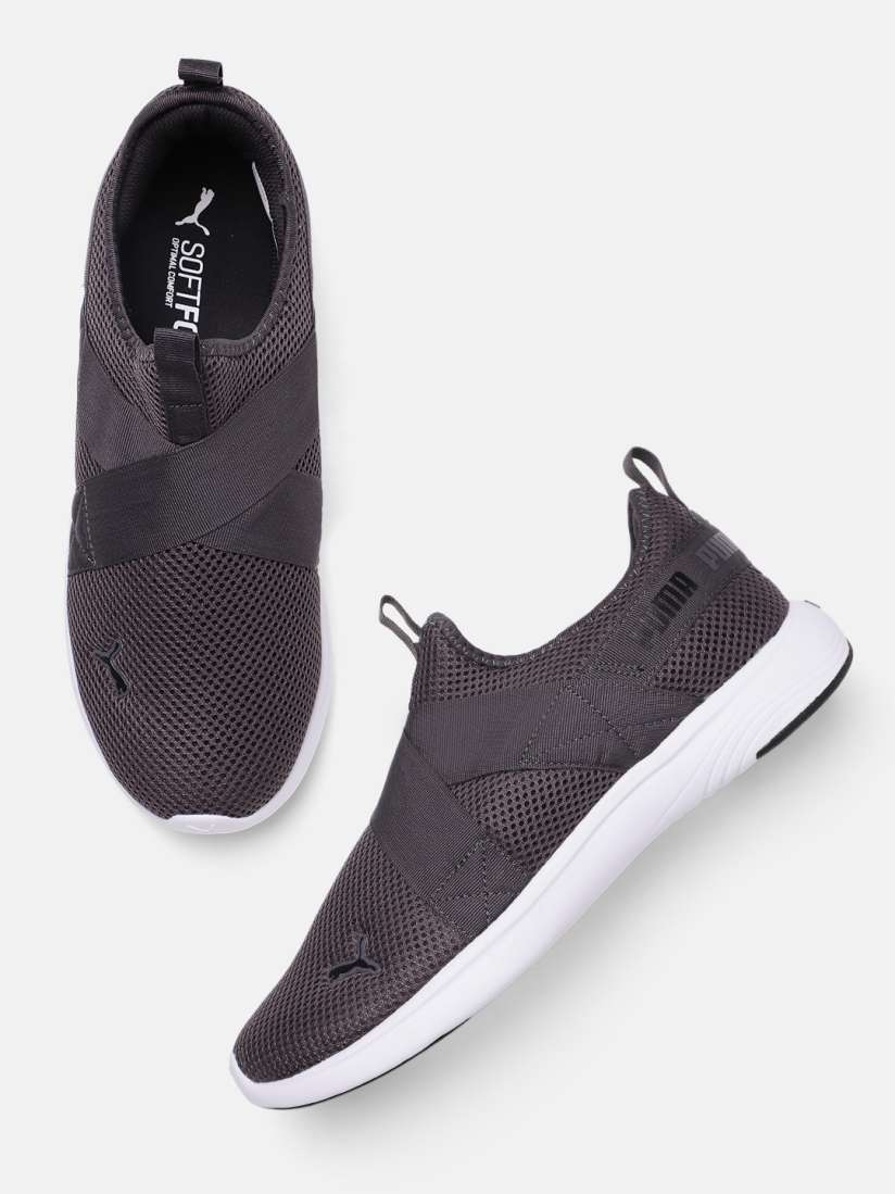 Puma laceless running shoes top