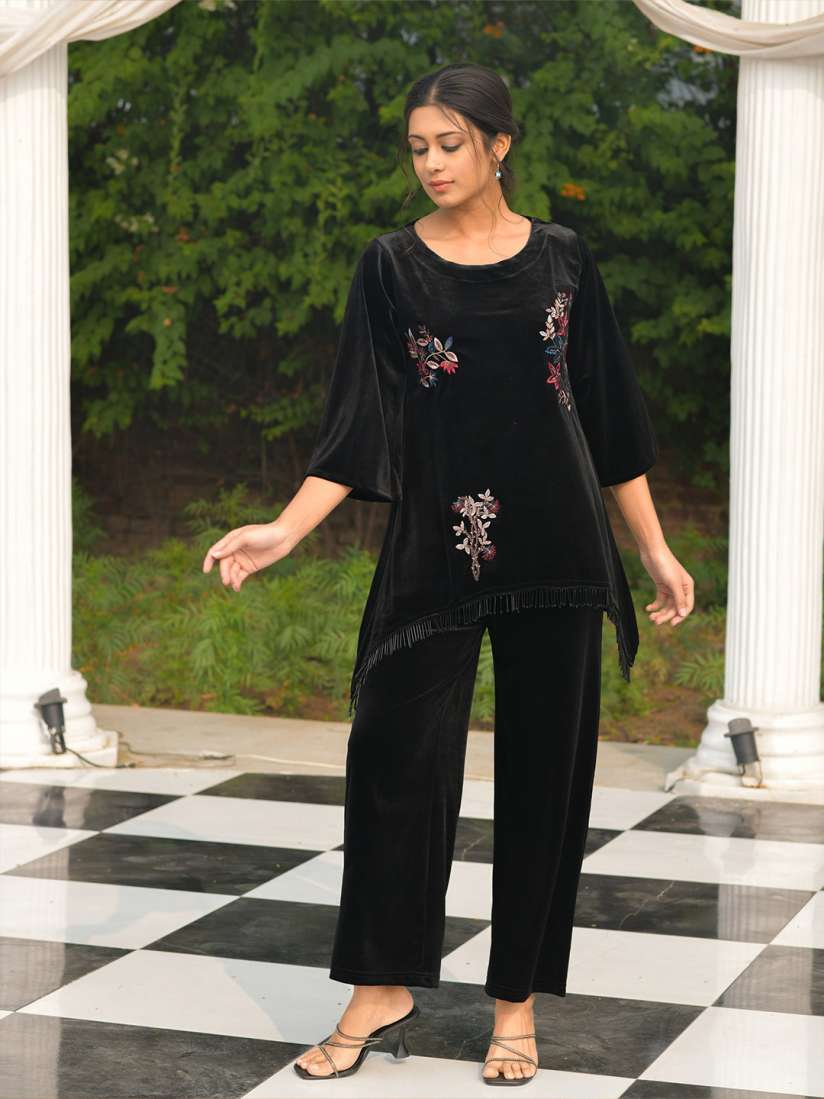 Idhu kurtis hot sale