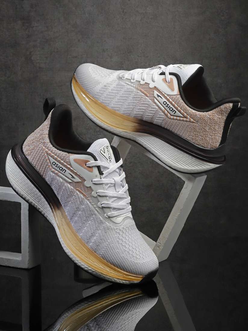 Mens gold running shoes deals