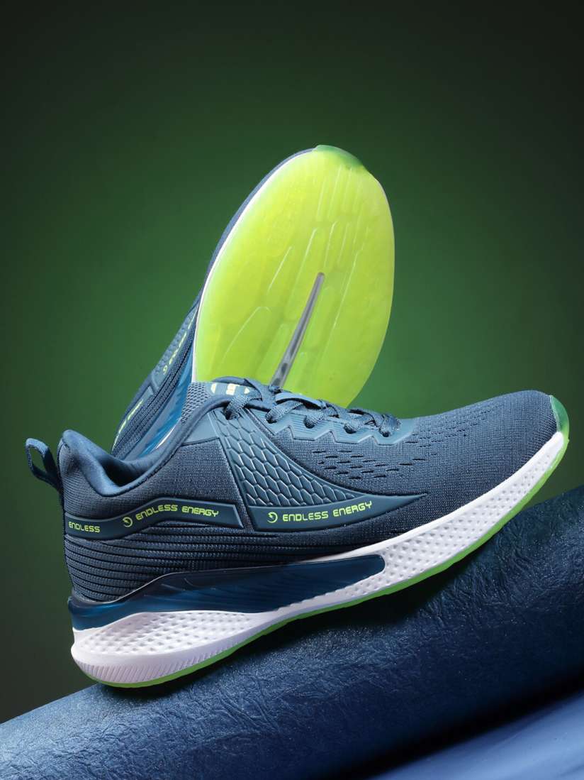 Nike running shoes champs on sale