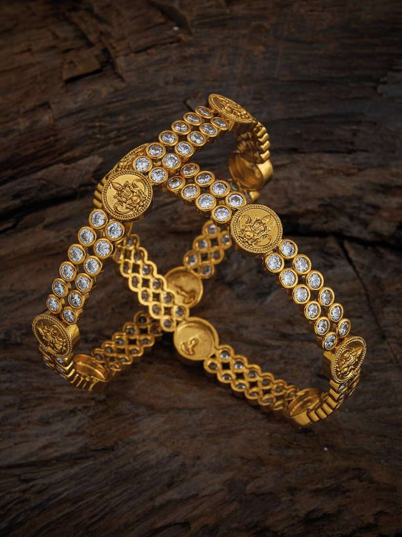 Kushal's bangles shop