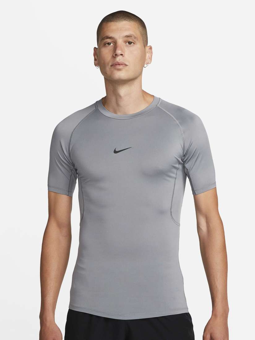 Nike t shirt myntra clearance