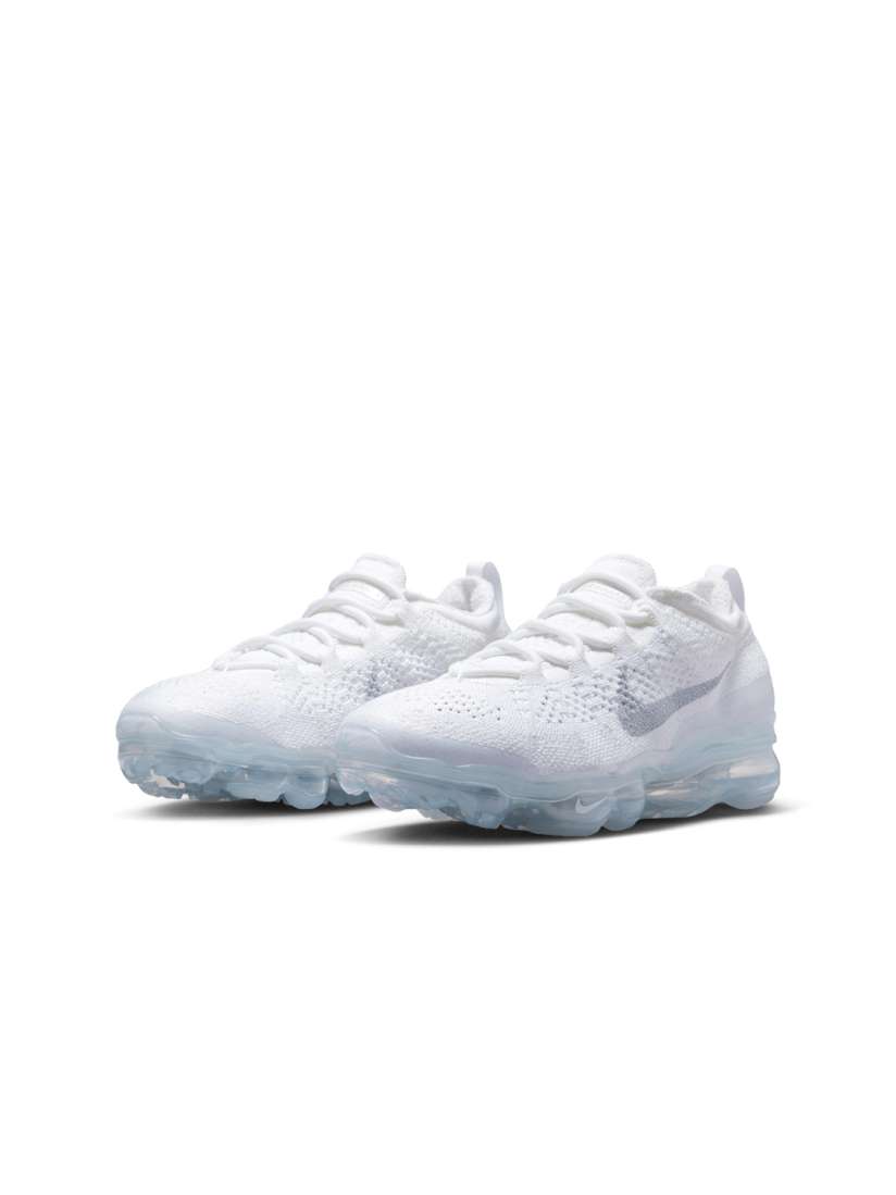 Nike vapormax triple white womens top